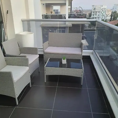 Immaculate 2-Bed Apartment In Larnaca *
